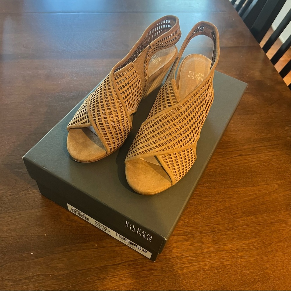 Eileen Fisher Natural Beige Mesh Suede Sandal - Brand New with Box & Dustbag 6.5